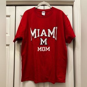 Miami University, Ohio Mom red short sleeve T shirt, L